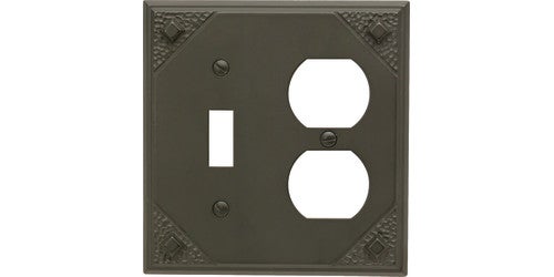 D Craftsman Combo Outlet