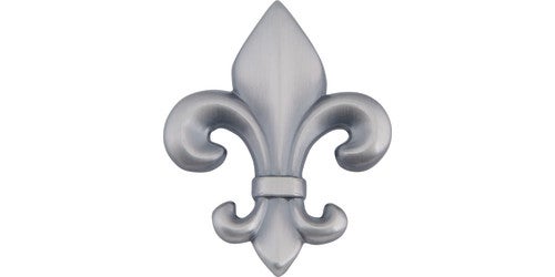 Fleur de lys Knob
